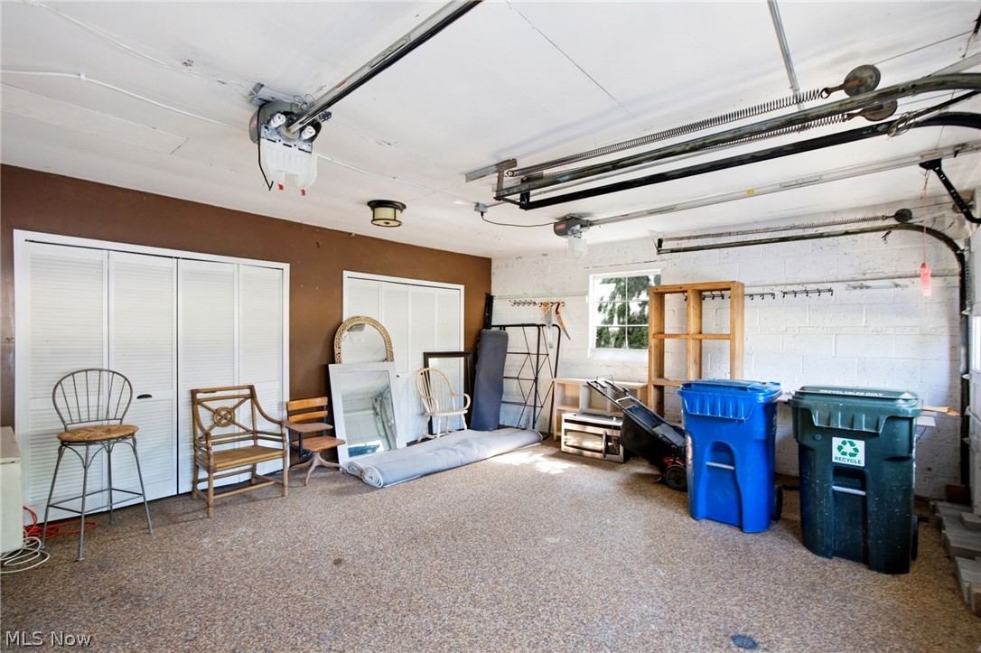 25498 Wolf Road Bay Village OH 44140