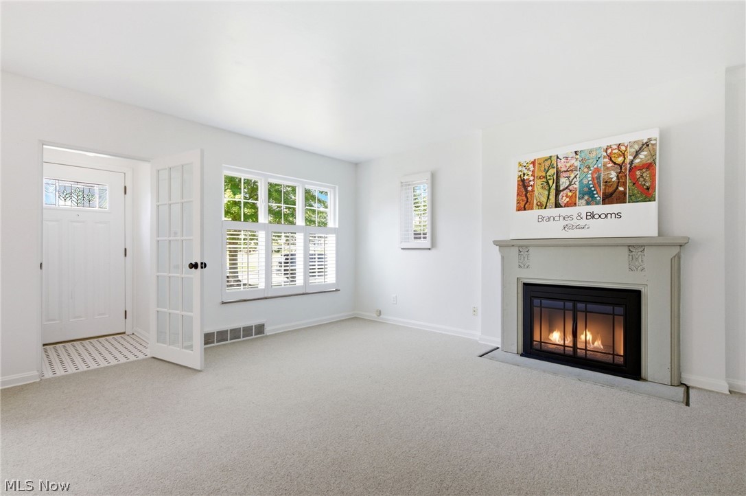 25498 Wolf Road Bay Village OH 44140