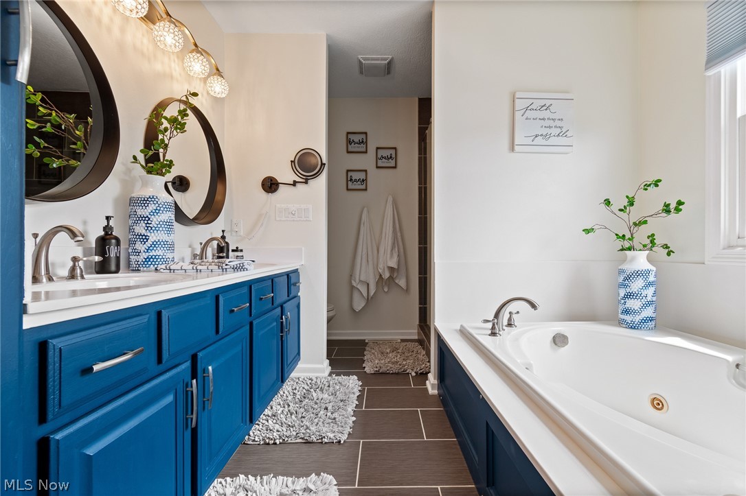 1220 Ashwood Road Green OH 44312