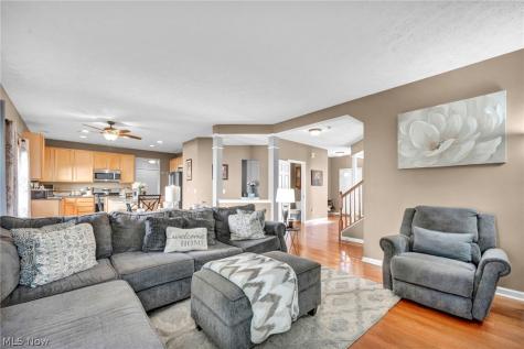 920 Alder Run Way Akron OH 44333