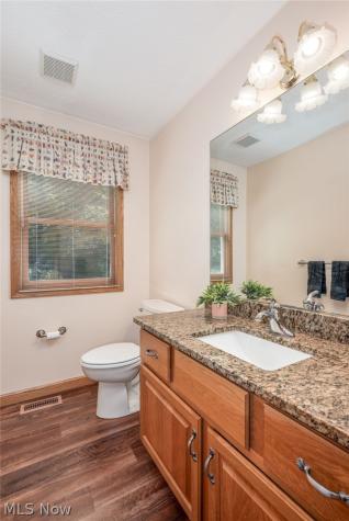 215 Cheltenham Lane Munroe Falls OH 44262