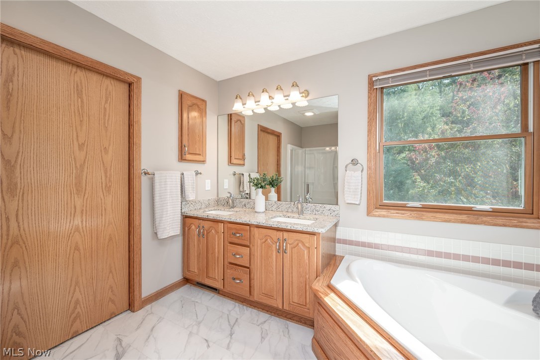 215 Cheltenham Lane Munroe Falls OH 44262