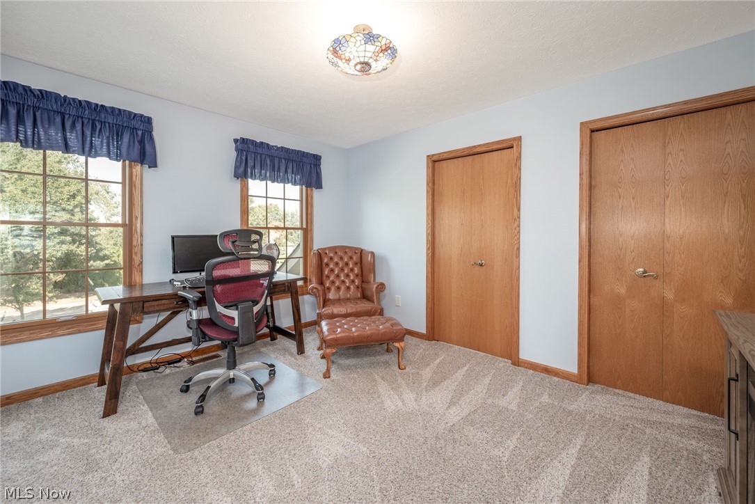 215 Cheltenham Lane Munroe Falls OH 44262