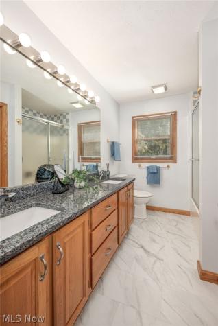 215 Cheltenham Lane Munroe Falls OH 44262