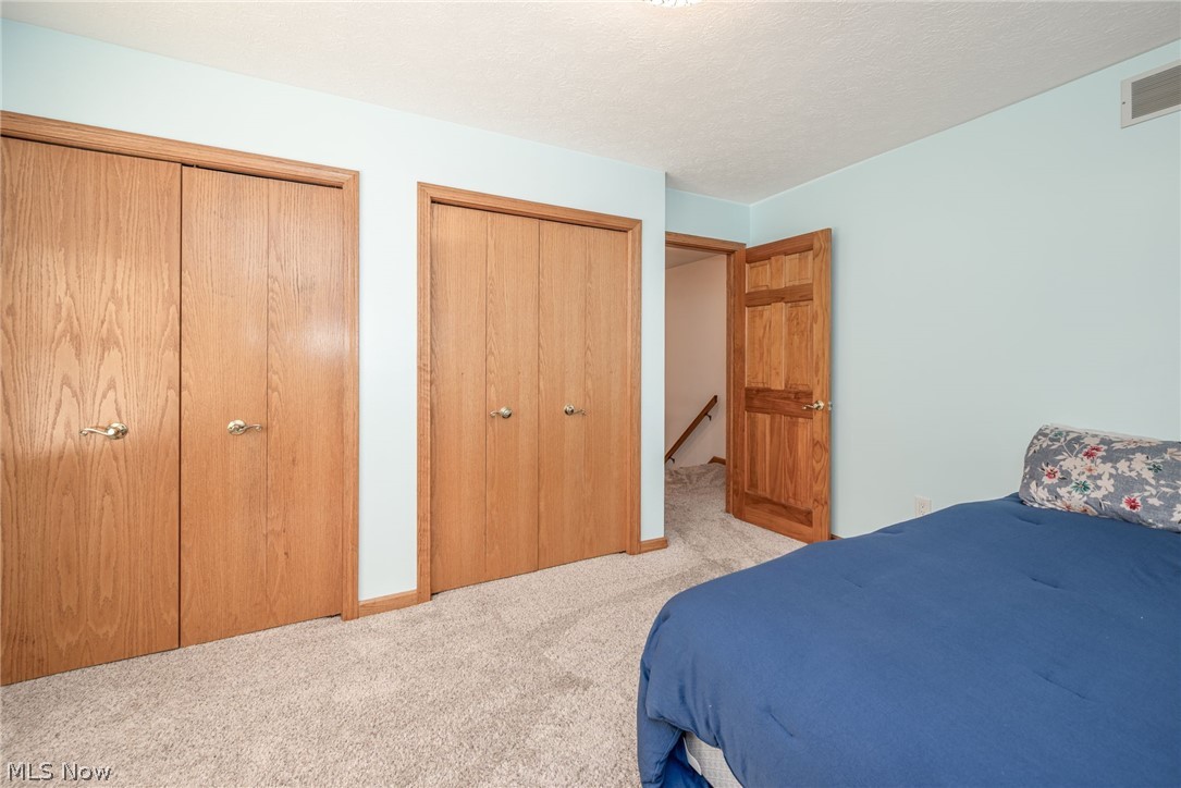 215 Cheltenham Lane Munroe Falls OH 44262