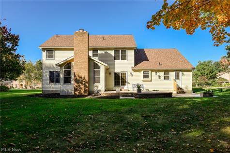 215 Cheltenham Lane Munroe Falls OH 44262