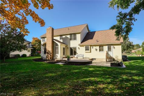 215 Cheltenham Lane Munroe Falls OH 44262