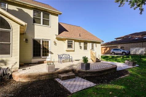 215 Cheltenham Lane Munroe Falls OH 44262
