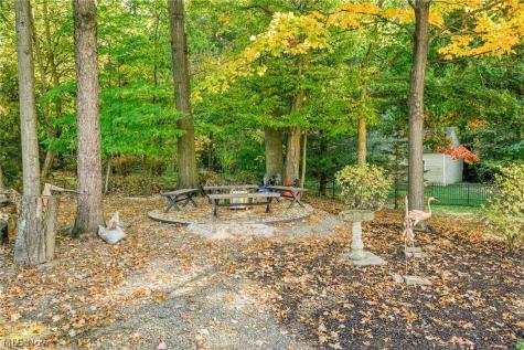215 Cheltenham Lane Munroe Falls OH 44262
