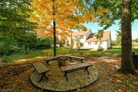 215 Cheltenham Lane Munroe Falls OH 44262