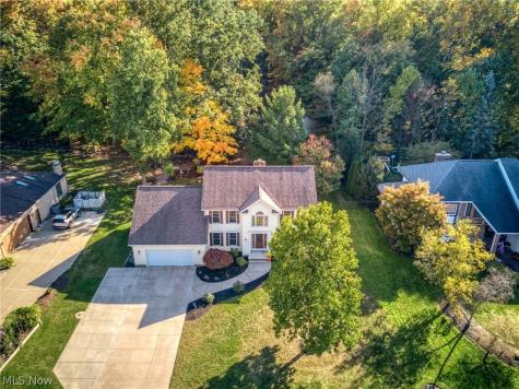 215 Cheltenham Lane Munroe Falls OH 44262