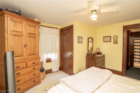 507 W Maple Street North Canton OH 44720