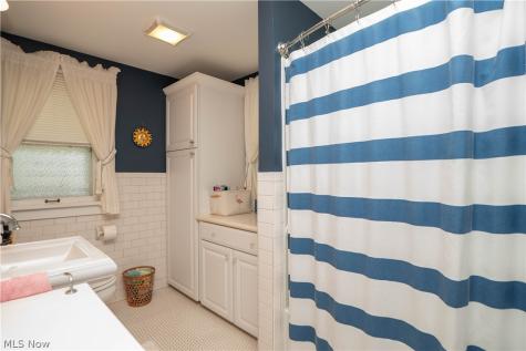 507 W Maple Street North Canton OH 44720