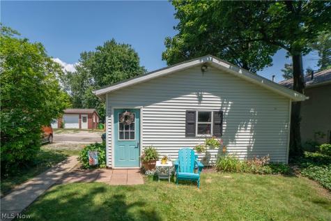 507 W Maple Street North Canton OH 44720
