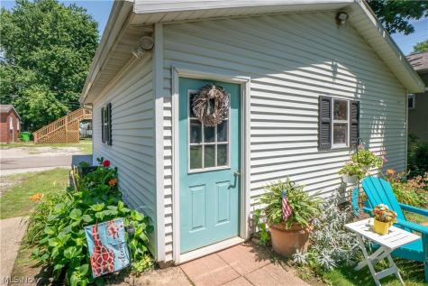 507 W Maple Street North Canton OH 44720
