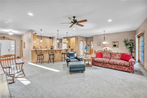 174 Circle Drive Doylestown OH 44230