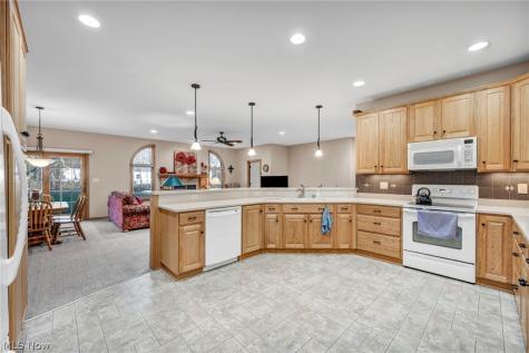 174 Circle Drive Doylestown OH 44230