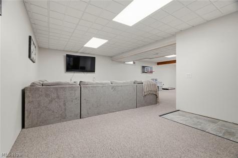 1623 Isaac Trail Akron OH 44306