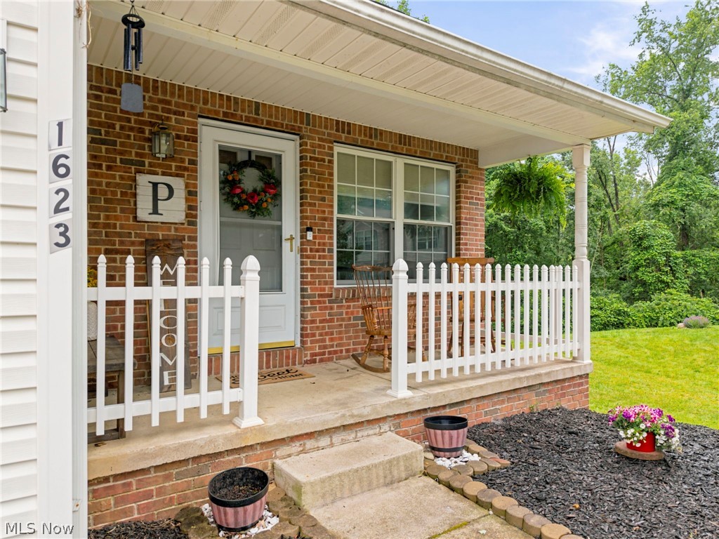 1623 Isaac Trail Akron OH 44306