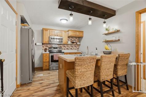 1623 Isaac Trail Akron OH 44306