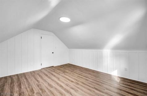 5140 Chestnut Hill Drive Willoughby OH 44094