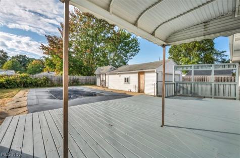 5140 Chestnut Hill Drive Willoughby OH 44094