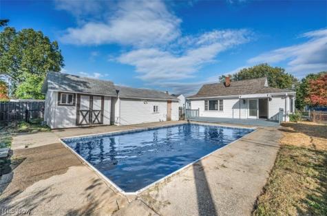 5140 Chestnut Hill Drive Willoughby OH 44094