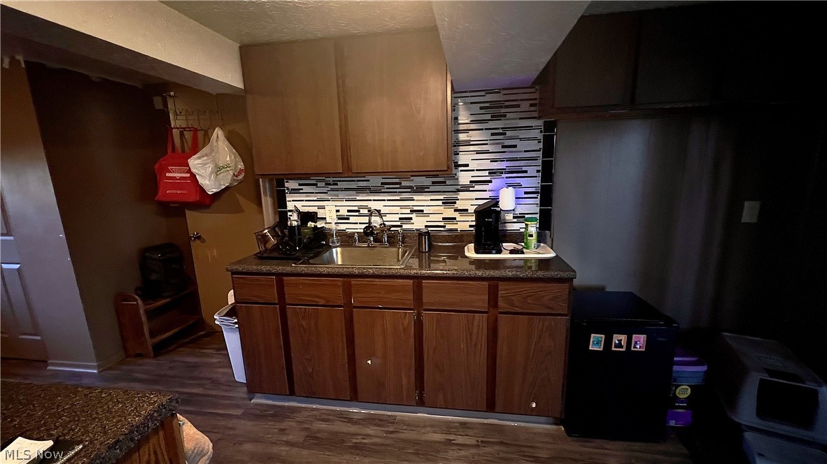 2933 Crestwood Drive NW Warren OH 44485