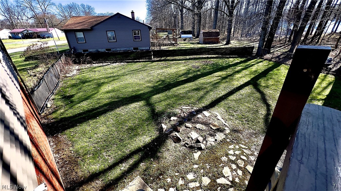 2933 Crestwood Drive NW Warren OH 44485