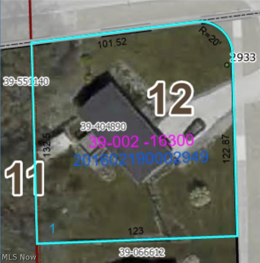 2933 Crestwood Drive NW Warren OH 44485