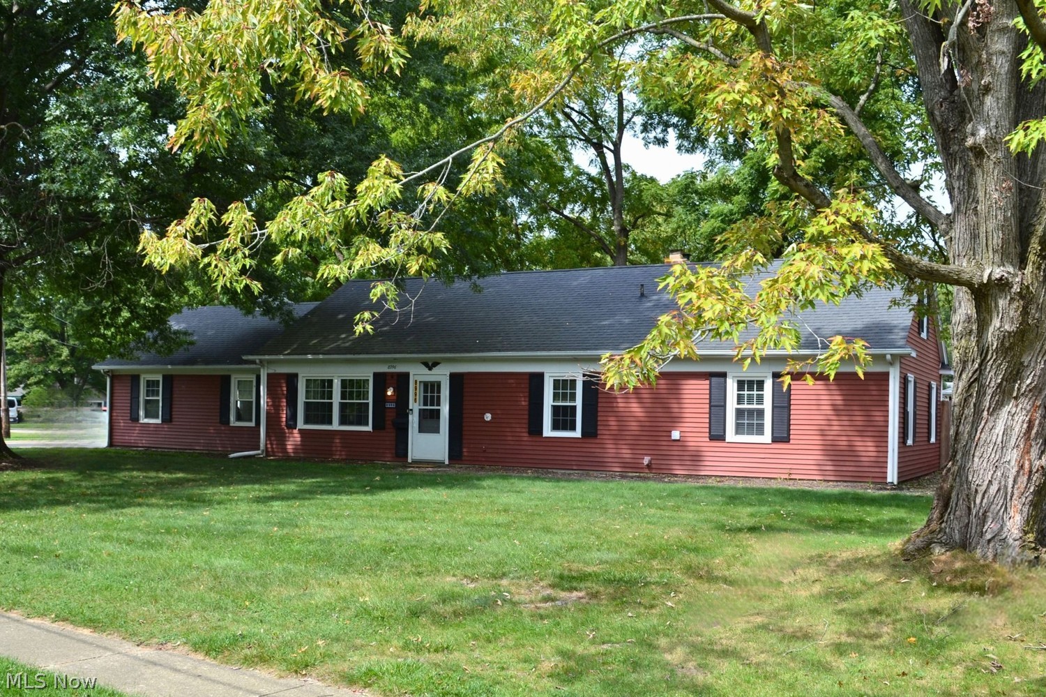 8996 Westlawn Boulevard Olmsted Falls OH 44138