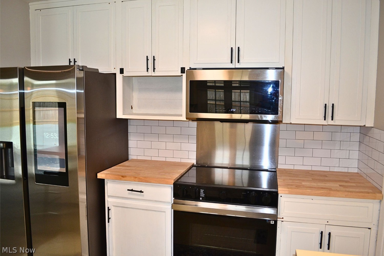 8996 Westlawn Boulevard Olmsted Falls OH 44138