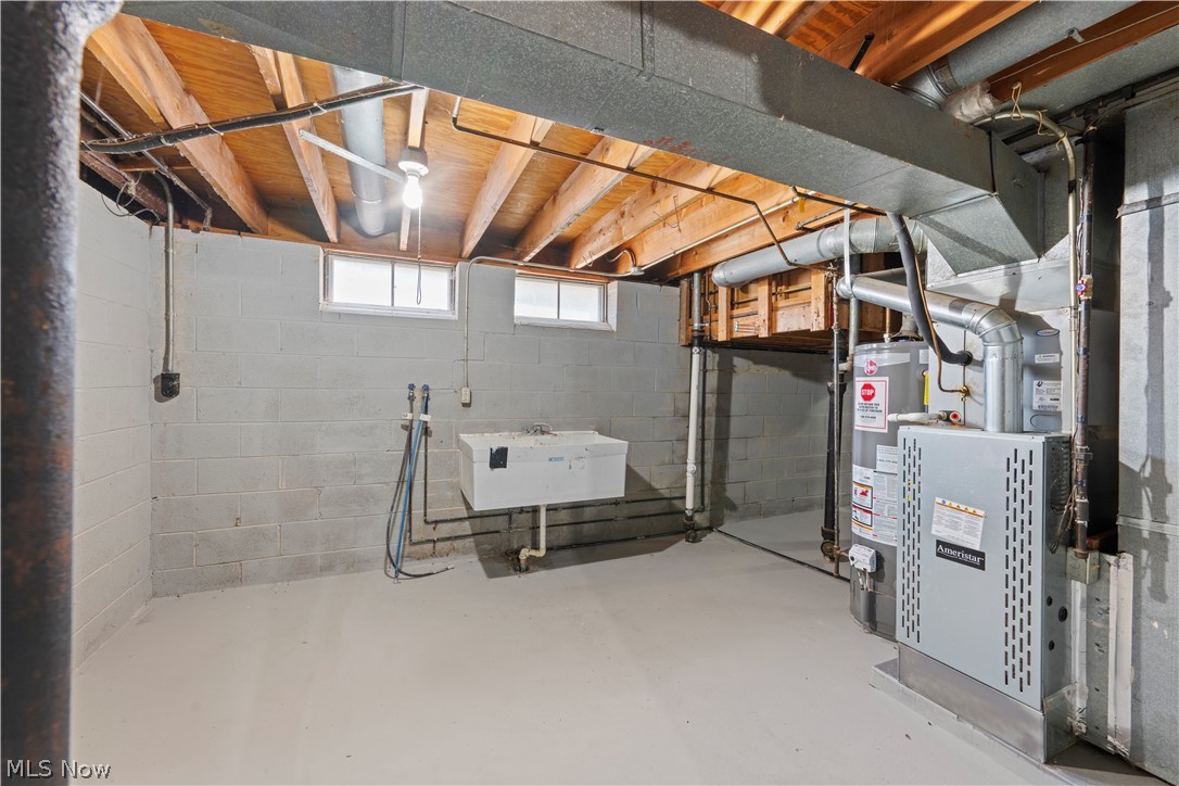 717 E 240th Street Euclid OH 44123
