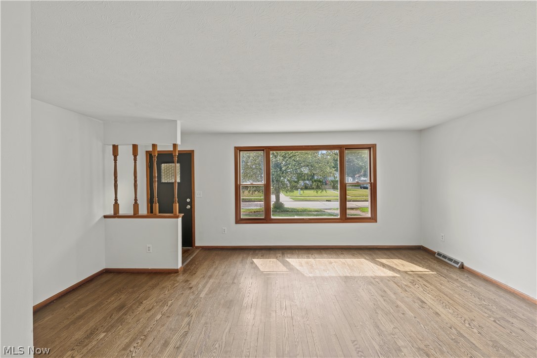 717 E 240th Street Euclid OH 44123