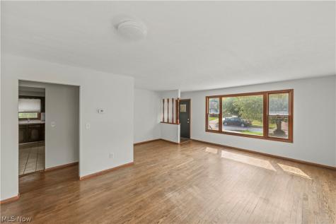 717 E 240th Street Euclid OH 44123