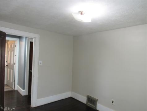 700 Glendora Avenue Akron OH 44320