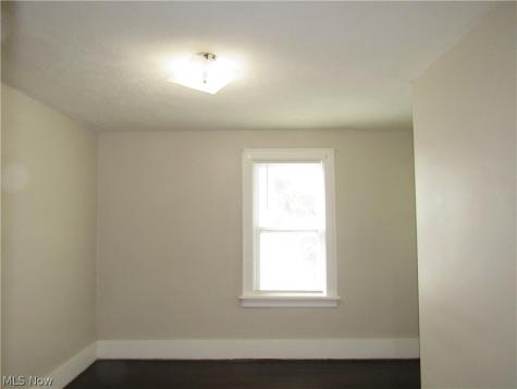 700 Glendora Avenue Akron OH 44320