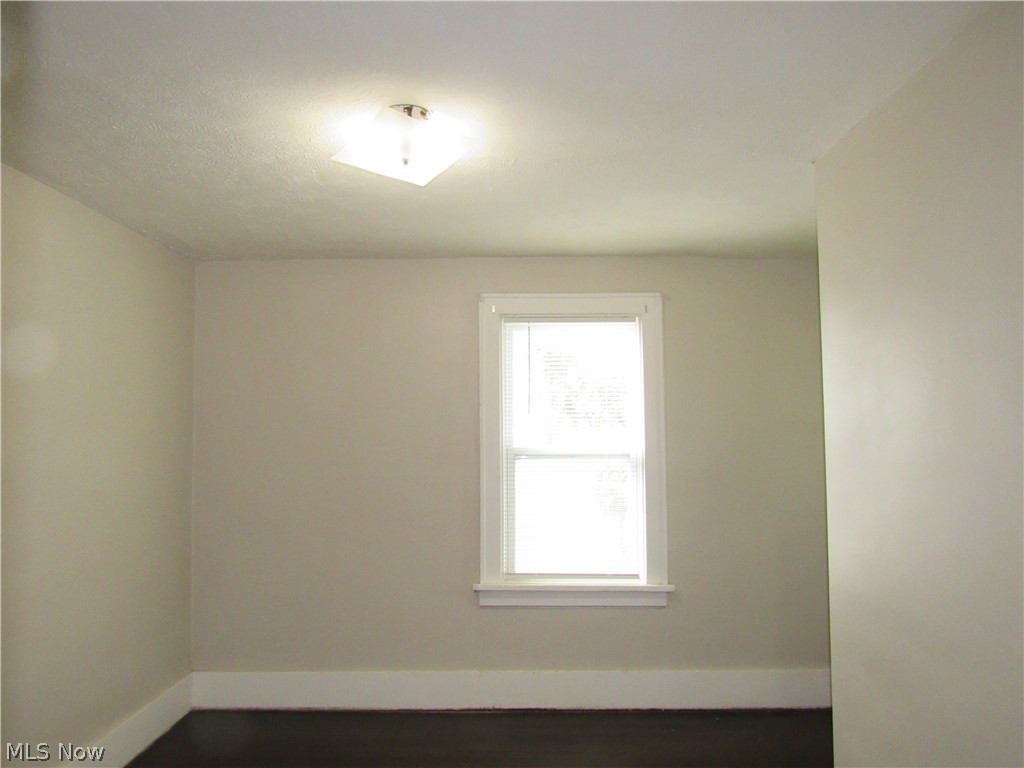 700 Glendora Avenue Akron OH 44320