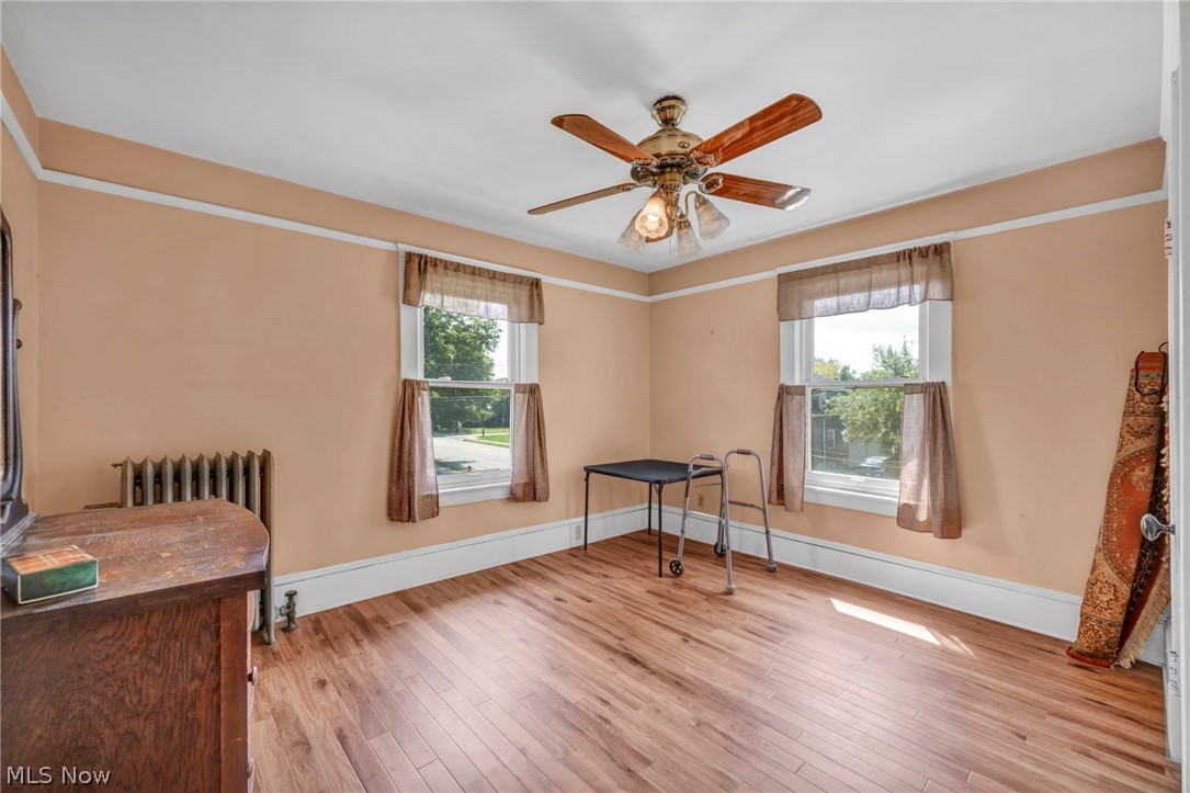 1537 Grace Avenue Lakewood OH 44107