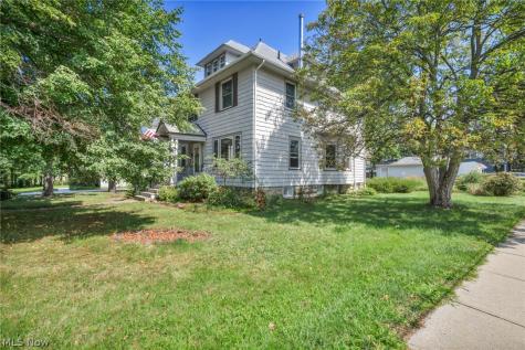 1537 Grace Avenue Lakewood OH 44107