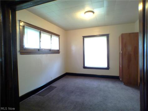 149 S Truesdale Avenue Youngstown OH 44506