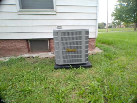 149 S Truesdale Avenue Youngstown OH 44506