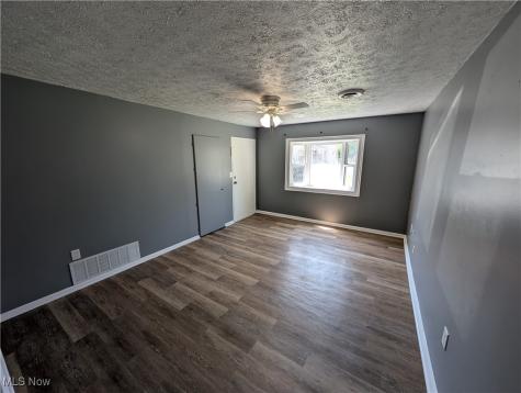 1240 W 21st Street Lorain OH 44052