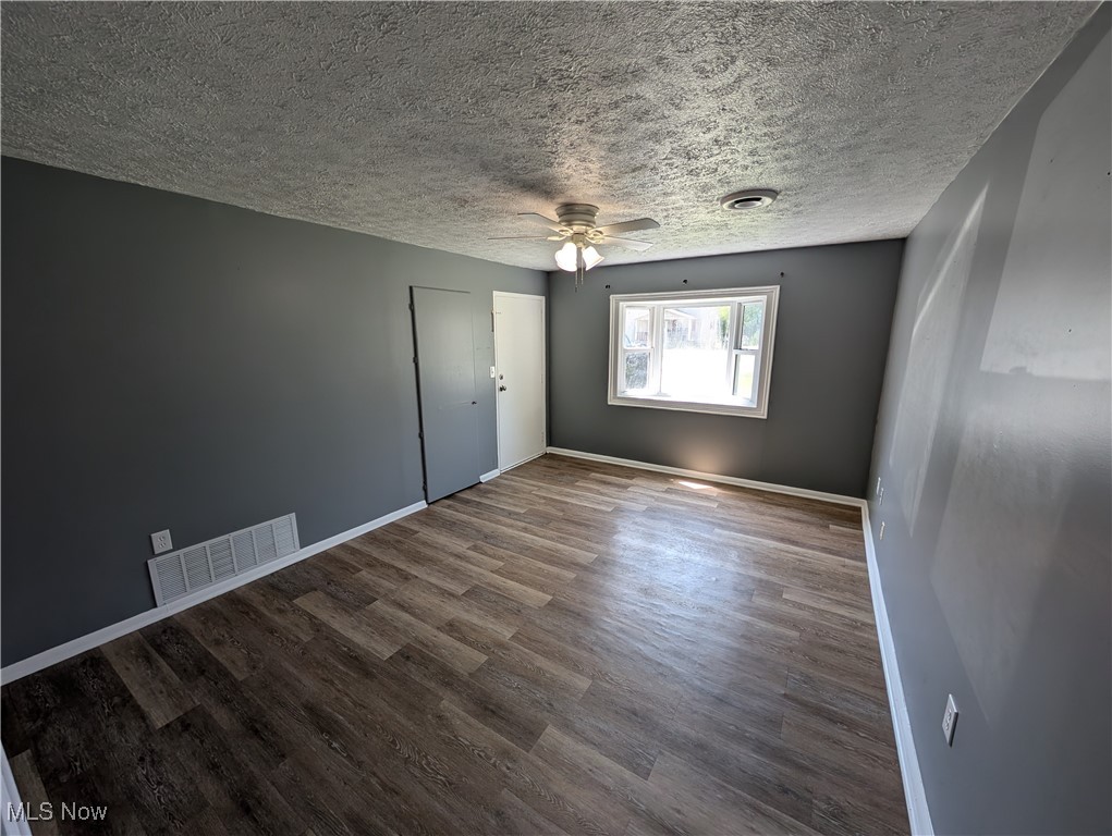 1240 W 21st Street Lorain OH 44052