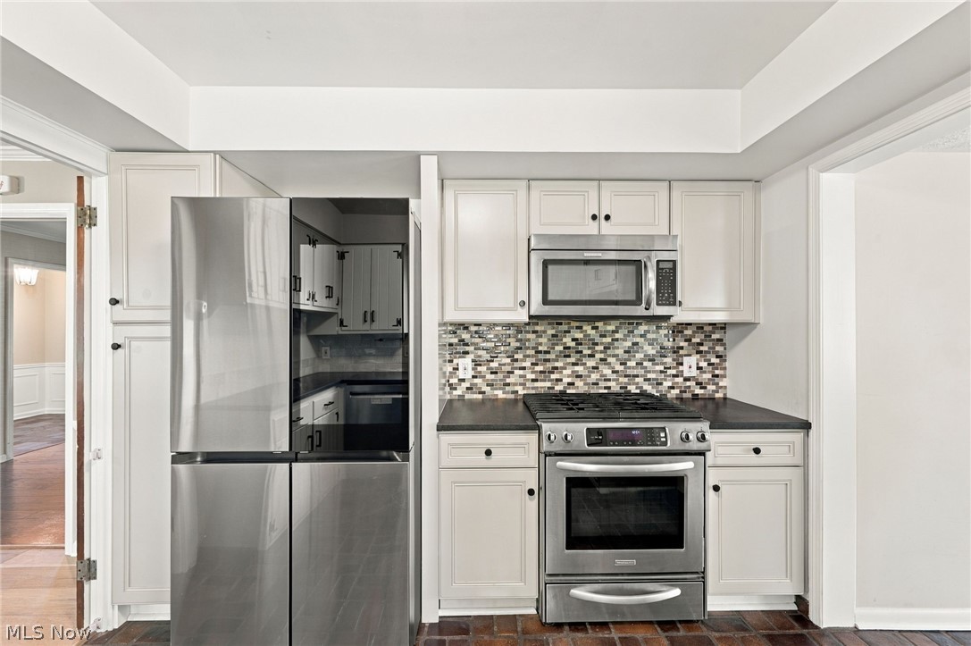 32499 Pinetree Road Pepper Pike OH 44124