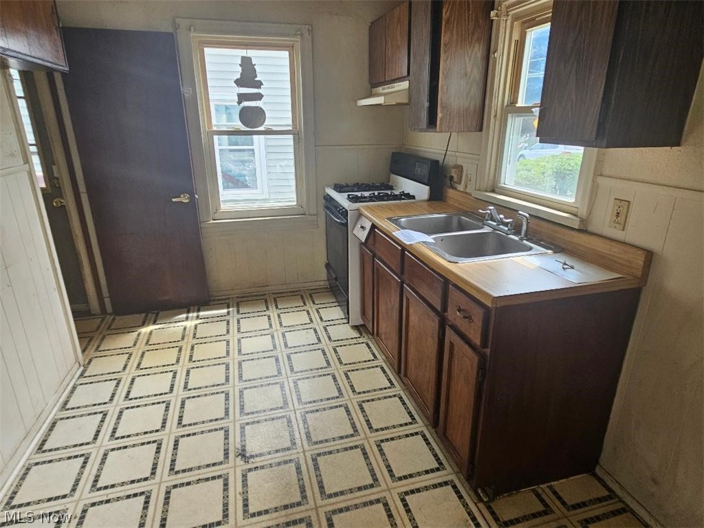 1620 Sandwith Avenue SW Canton OH 44706