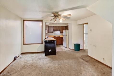 8476 Ravenna Road Twinsburg OH 44087