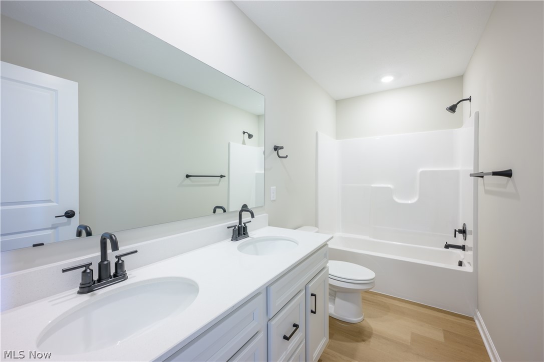 8010 Echo Hill Manor Drive Mentor OH 44060