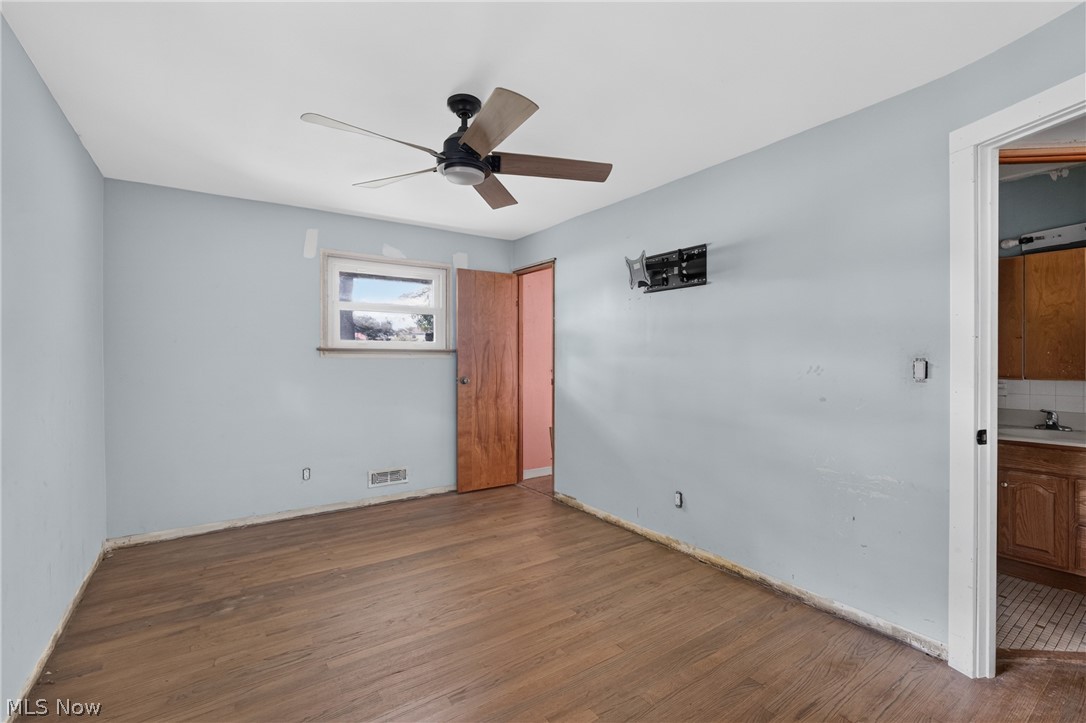 8252 Briarwood Drive Broadview Heights OH 44147