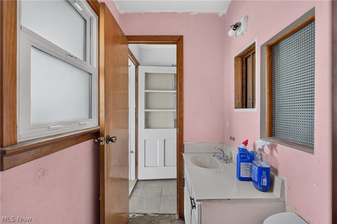 8252 Briarwood Drive Broadview Heights OH 44147